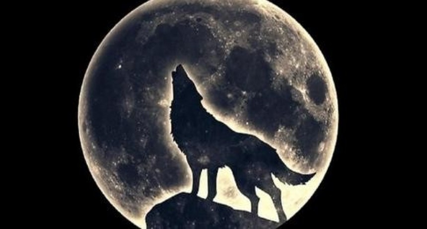 RADIOKTUBRE INFO..- LUNA Y MISTERIO (sic)-Por Simón Suarez..Ver mas	