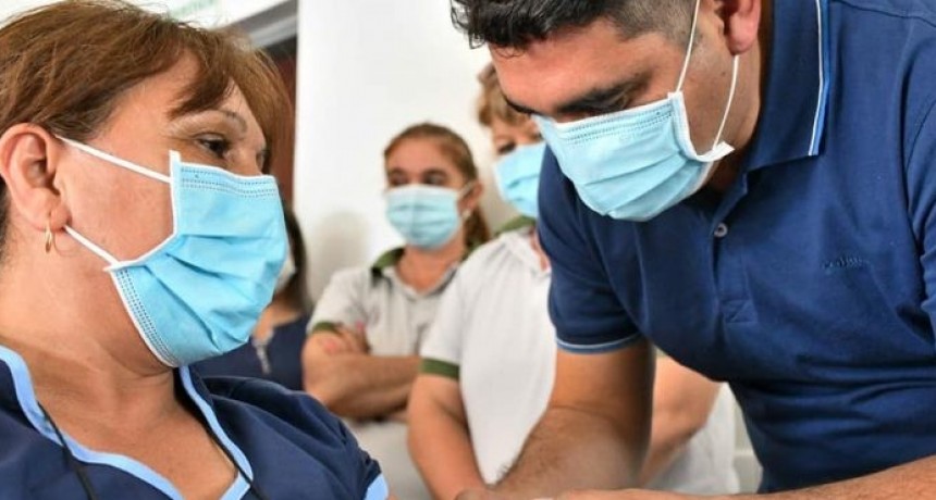 RADIOKTUBRE INFO..-25-01-2022 17:44 - EN LAS ÚLTIMAS 24 HORAS Se reportaron 100.863 nuevos contagios de coronavirus en la Argentina -Por Simón Suarez..Ver mas