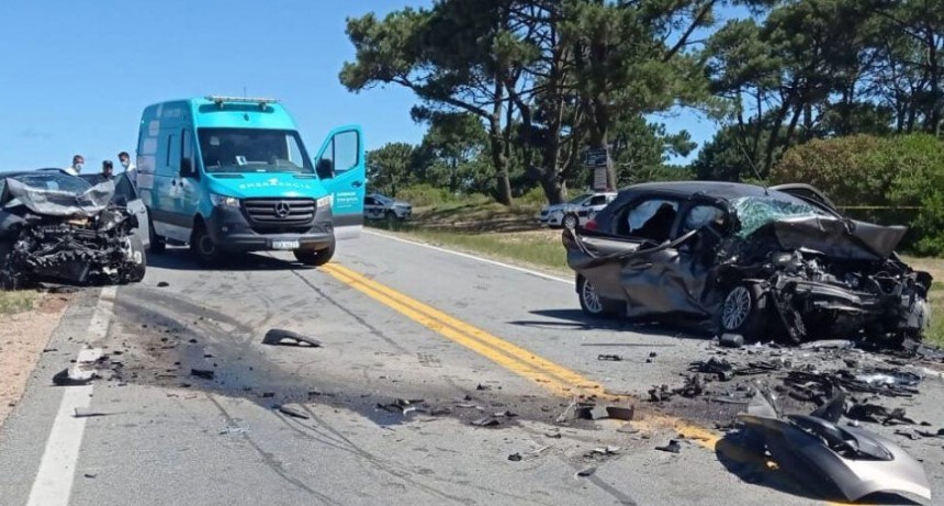 RADIOKTUBRE INFO… Accidente fatal en Uruguay ….Por Simón Suarez Ver mas...
