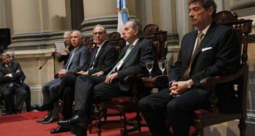 RADIOKTUBRE INFO……  EL BUEN JUICIO……..Por Simón Suárez Ver mas….