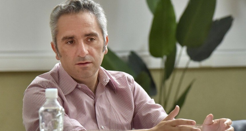 RADIOKTUBRE INFO…. LARROQUE DIJO ESTAMOS ANTE UNA FUERZA DE OCUPACIÒN   ….Por Simòn Suàrez