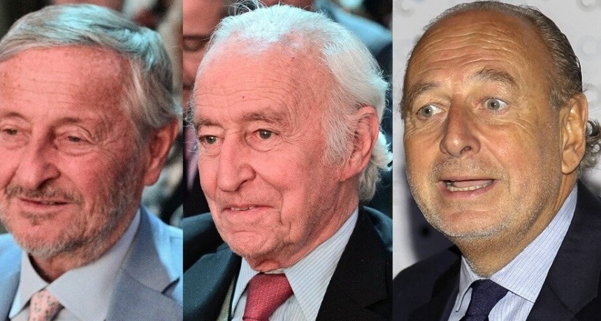 RADIOKTUBRE INFO….  ENTRE LOS FANS DE MILEI Y LOS DESCONFIADOS  ….Por Simòn Suàrez