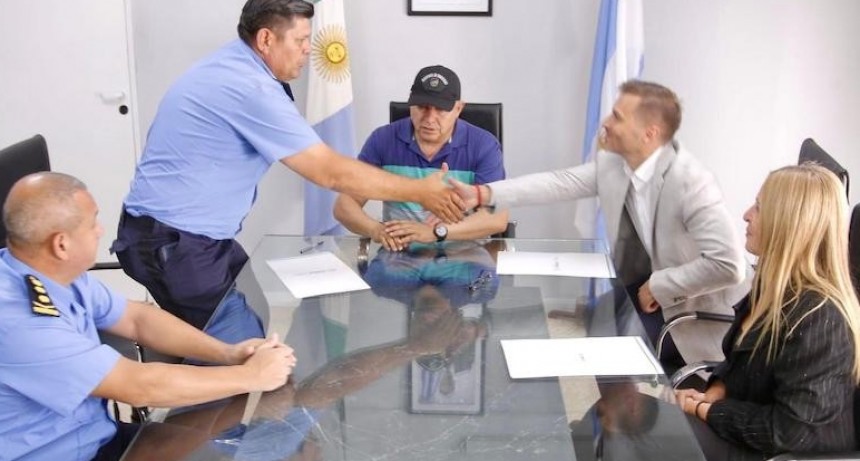 RADIOKTUBRE INFO…….. El gobierno provincial anunció la refacción integral de la Comisaría Primera de Juan José Castelli   …… Por Simòn Suarez