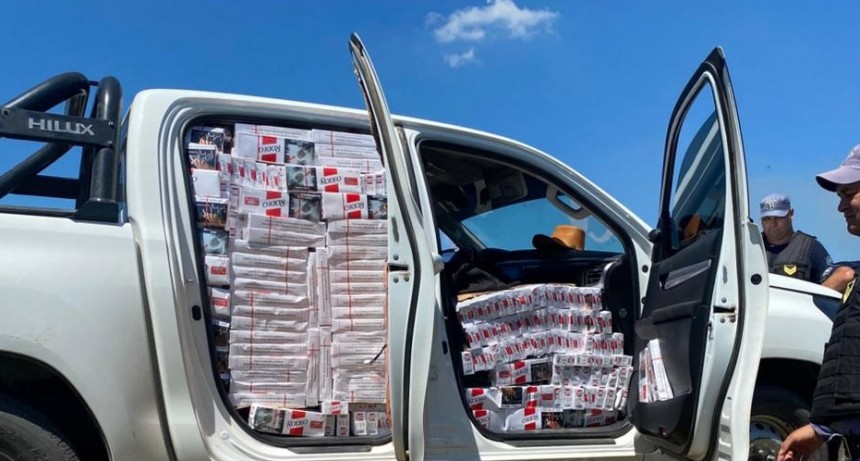 RADIOKTUBRE INFO……..  Persecución y secuestro de cigarrillos comenzó en el Chaco y terminó en Formosa  …… Por Simòn Suarez