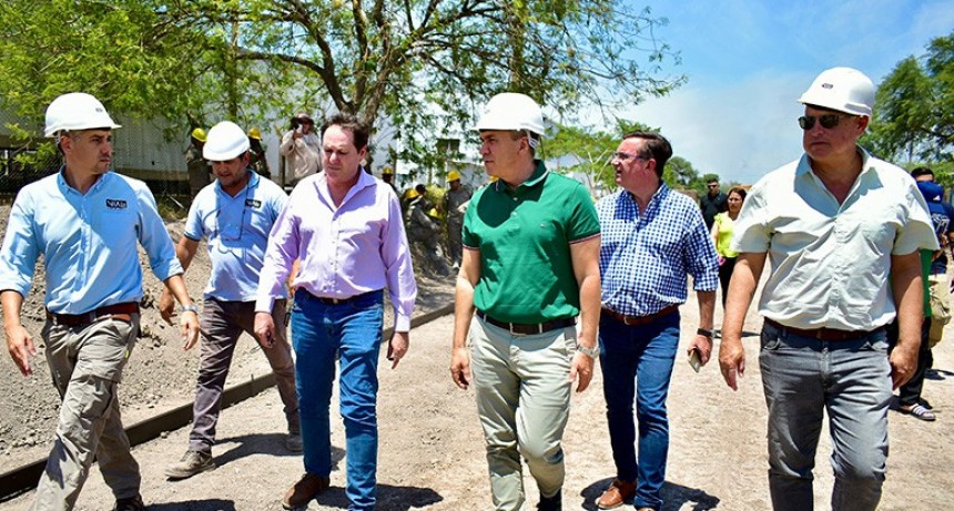RADIOKTUBRE INFO……..  El gobernador Zdero constató los avances en la Avenida Coronel Falcón de Resistencia  …… Por Simòn Suarez