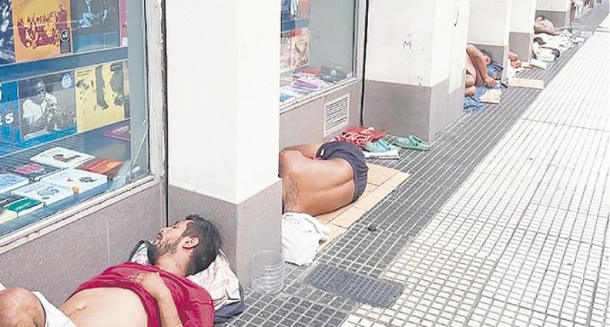 RADIOKTUBRE INFO…….. LOS CÍADOS DEL SISTEMA MILEI EN SITUACIÓN DE CALLE   …… Por Simòn Suarez