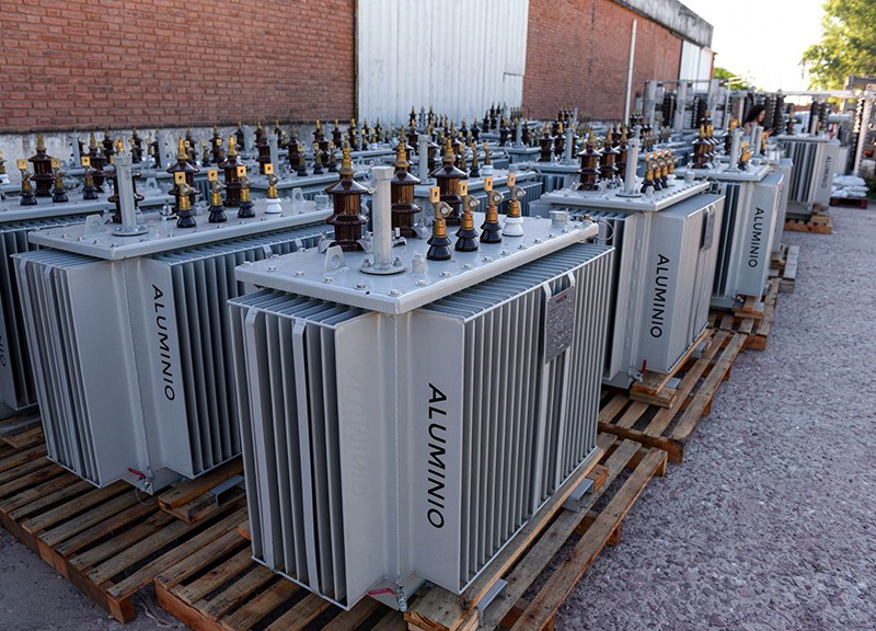 - RADIOKTUBRE INFO…….. LA PROVINCIA INCORPORA MAS INSFRAESTRUCTURA PARA FORTALECER EL SERVICIO ELÉCTRICO   …… Por Simòn Suarez.