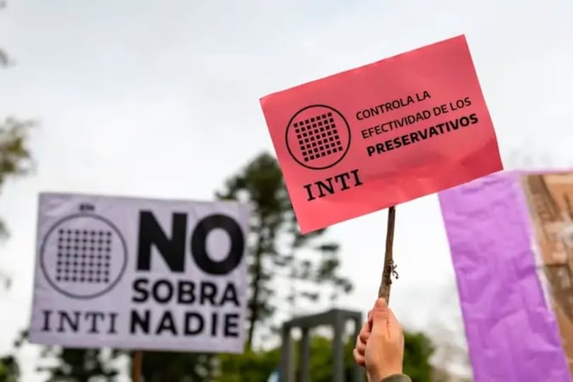 - RADIOKTUBRE INFO……..  DESMANTELAMIENTO DEL INTI: una política que define al modelo libertario  …… Por Simòn Suarez.