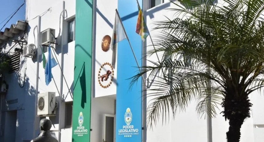 - RADIOKTUBRE INFO……..  CHACO BONOS Y PUERTOS:  en la oposición esperan 