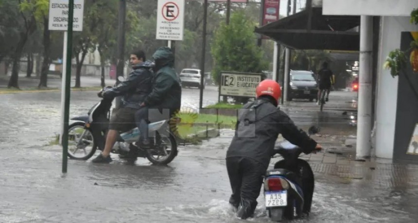 - RADIOKTUBRE INFO……..RECOMENDACIONES DE SECHEP ANTE INTENSAS LLUVIA    …… Por Simòn Suarez.