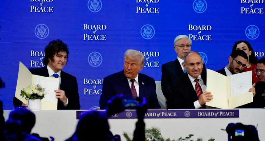 - RADIOKTUBRE INFO……..  LA CAÍDA DE UN ROCKSTAR  …… Por Simòn Suarez.