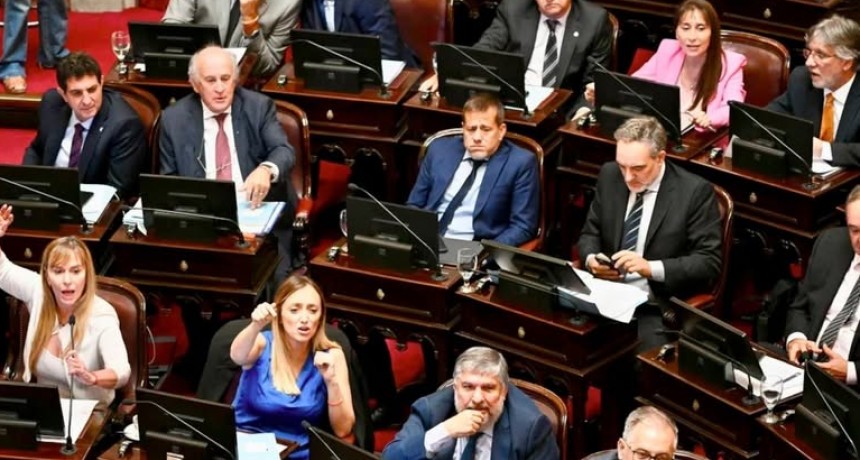 - RADIOKTUBRE INFO…….. UN OPERATIVO PARA BLOQUEAR LA PRECARIZACION LABORAL   …… Por Simòn Suarez.