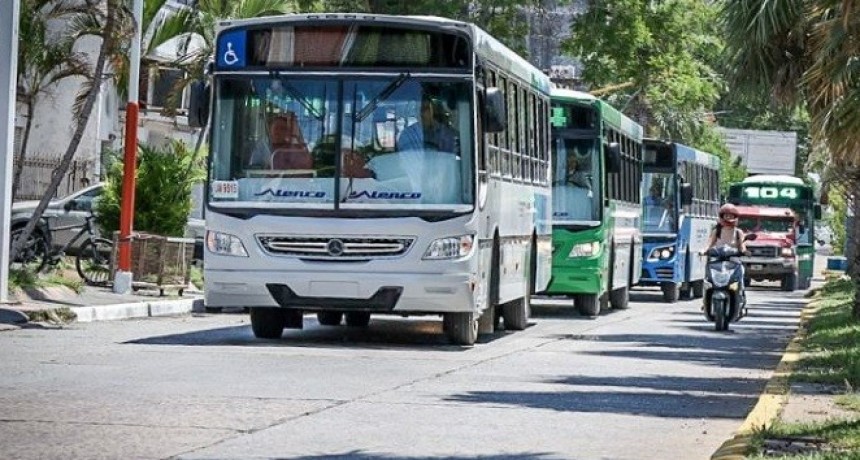 - RADIOKTUBRE INFO……..  DESDE EL MIÉRCOLES 28 DE ENERO AUMENTA LA TARUFA DEL COLECTIVO EN RESISTENCIA $1.885  …… Por Simòn Suarez.