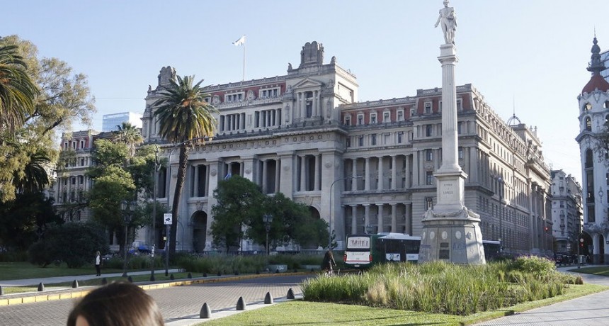RADIOKTUBRE INFO..- Marcha del 1F frente a la Corte: cómo será y con qué argumentos se convoca -Por Simón Suarez..Ver mas