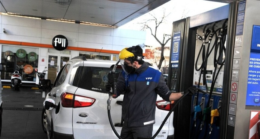 RADIOKTUBRE INFO..-Nafta: desde este miércoles los combustibles aumentan alrededor de un 9%  -Por Simón Suarez..Ver mas