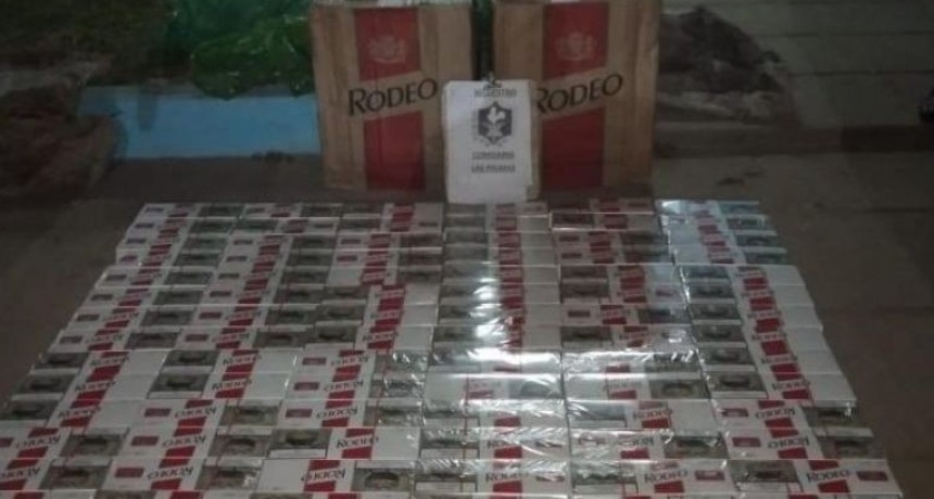 RADIOKTUBRE INFO..- Las Palmas: contrabandeaban cigarrillos y huyeron nadando-Por Simón Suarez..Ver mas
