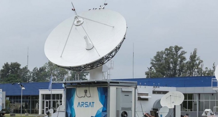 RADIOKTUBRE INFO..-Arsat amplía la capacidad de conectividad a Internet en todo el país -Por Simón Suarez..Ver mas