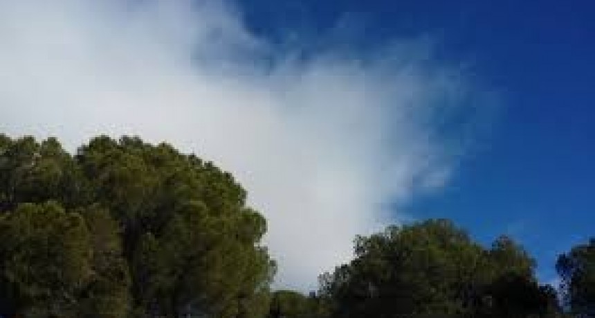 RADIOKTUBRE INFO..- CALOR SOFOCANTE HOY EN SANTA YLVINA CHACO  -Por Simón Suarez..Ver mas	