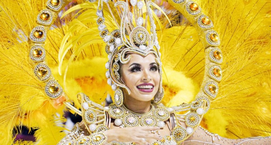 RADIOKTUBRE INFO..- Tiempo de carnavales argentinos: el momento del encuentro y alegría pop  -Por Simón Suarez..Ver mas..	
