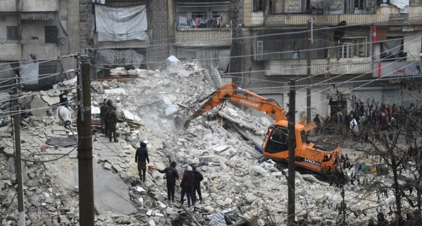 RADIOKTUBRE INFO….  Un terremoto en Turquía y Siria dejó cientos de muertos y miles de heridos …Por Simón Suarez   Ver mas….