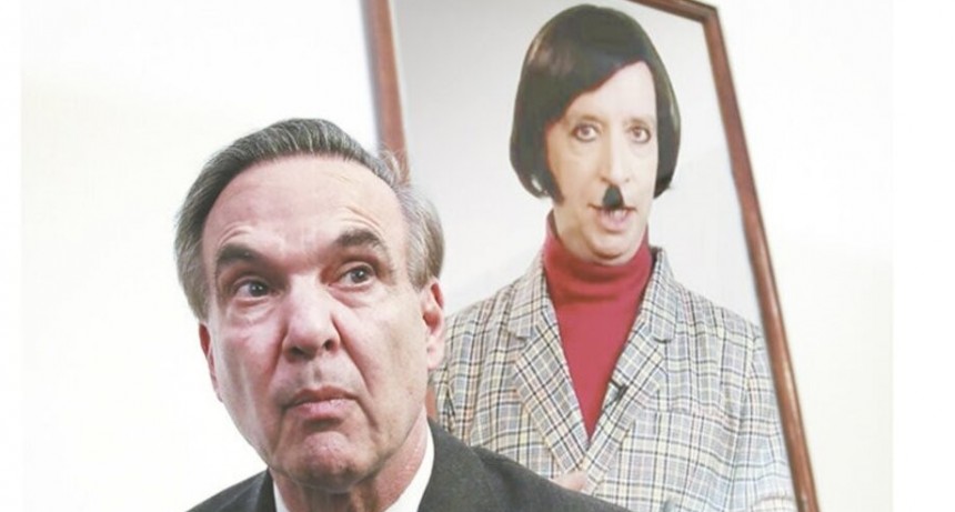 RADIOKTUBRE INFO….MICKY PICHETO ATACA DE NUEVO   …Por Simón Suarez   Ver mas….