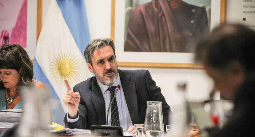 RADIOKTUBRE INFO…. Juicio político a la Corte: Favores entre jueces, espionaje masivo y una cita para Carlos Stornelli  …Por Simón Suarez   Ver mas….
