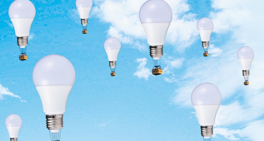 RADIOKTUBRE INFO….BOLETAS DE LUZ POR LAS NUBES    ….Por Simòn Suàrez
