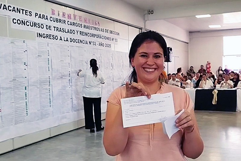 - RADIOKTUBRE INFO……..Este lunes inician los actos de ofrecimiento de cargos para docentes primarios    …… Por Simòn Suarez.