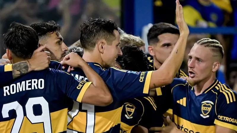 - RADIOKTUBRE INFO…….. Boca le ganó 2 a 0 a Newell's por la tercera fecha del Torneo Apertura 2026   …… Por Simòn Suarez.