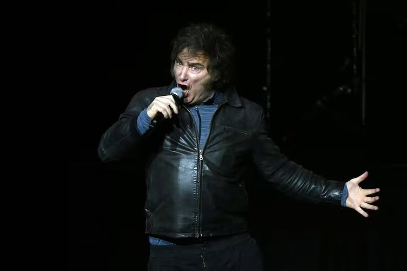 - RADIOKTUBRE INFO…….. Martín Romeo: “$Libra es otro eslabón en el mecanismo de financiación de La Libertad Avanza”   …… Por Simòn Suarez.