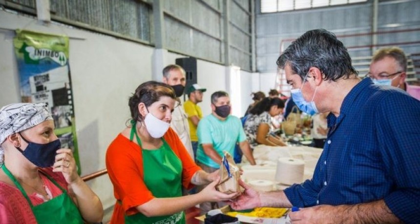 RADIOKTUBRE INFO..- Incentivar trabajo: presentaron el programa local para generar 30 mil empleos de la economía social y popular  -Por Simón Suarez..Ver mas..