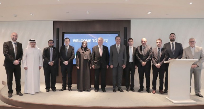 RADIOKTUBRE INFO..- Inversiones y negocios: Capitanich y empresarios chaqueños en Dubai  -Por Simón Suarez..Ver mas..
