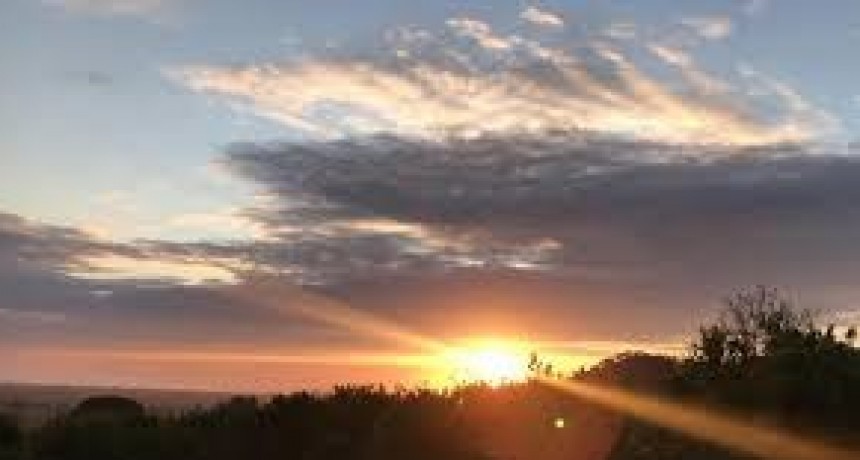 RADIOKTUBRE INFO..- EL CLIMA PARA HOY EN SANTASYLVINA CHACO  -Por Simón Suarez..Ver mas..