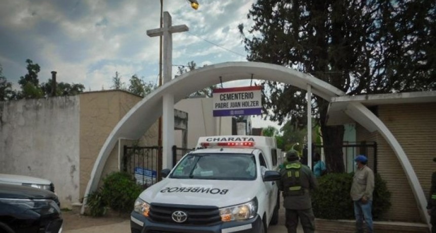 RADIOKTUBRE INFO..-  Exhumaron el cuerpo de Leandro Bravo para una nueva autopsia -Por Simón Suarez..Ver mas..	