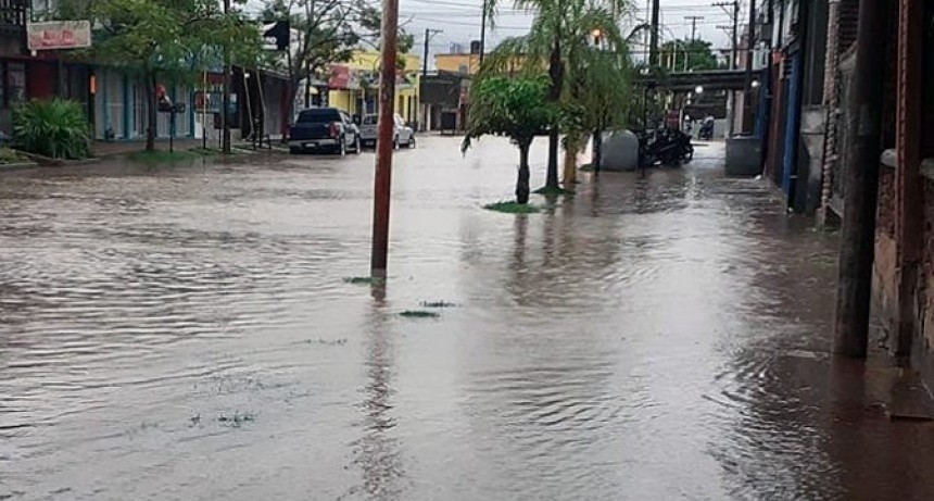 RADIOKTUBRE INFO..-  La lluvia llegó a todo el Chaco: las localidades más afectadas -Por Simón Suarez..Ver mas..