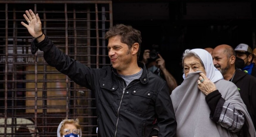 RADIOKTUBRE INFO..- LA PALABRA NO SE NEGOCIA.. El discurso junto a Axel Kicillof y la entrega del Pañuelo a Cristina Caamaño -Por Simón Suarez..Ver mas..