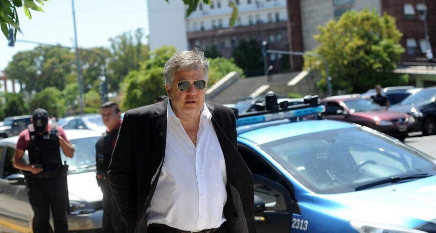 RADIOKTUBRE INFO…. Juicio a la Corte: Citaron a Stornelli para el martes pero el fiscal aún no respondió  …Por Simón Suarez   Ver mas….