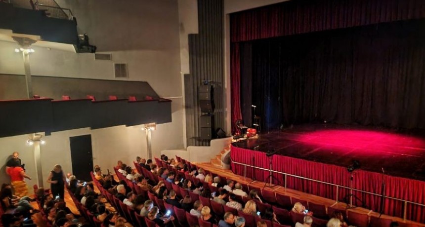 RADIOKTUBRE INFO…. Capitanich inauguró las refacciones del Guido Miranda: 