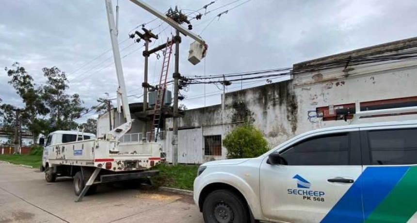 RADIOKTUBRE INFO…. Un colapso de tensión dejó sin luz a gran parte del interior de Chaco  …Por Simón Suarez   Ver mas….