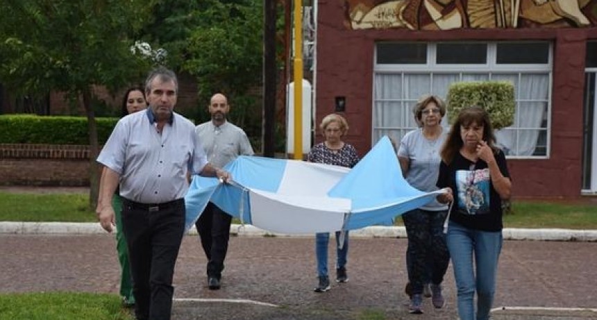 RADIOKTUBRE INFO…. LA BANDERA NACIONAL FLAMEA EN EL DÍA DE LA MEMORIA VERDAD Y JUSTICIA  …Por Simón Suarez   Ver mas….