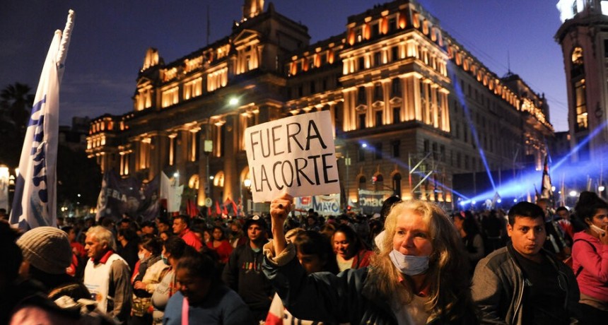 RADIOKTUBRE INFO….  La huelga de hambre contra la Corte Suprema llegó a Tucumán: 
