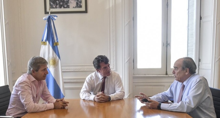 RADIOKTUBRE INFO….  EL ÓMNIBUS ATACA DE NUEVO  ….Por Simòn Suàrez