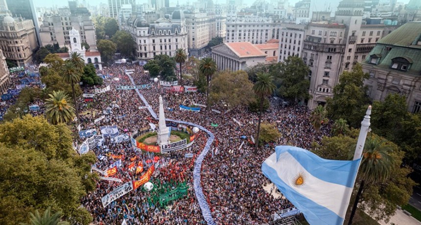 RADIOKTUBRE INFO…. 