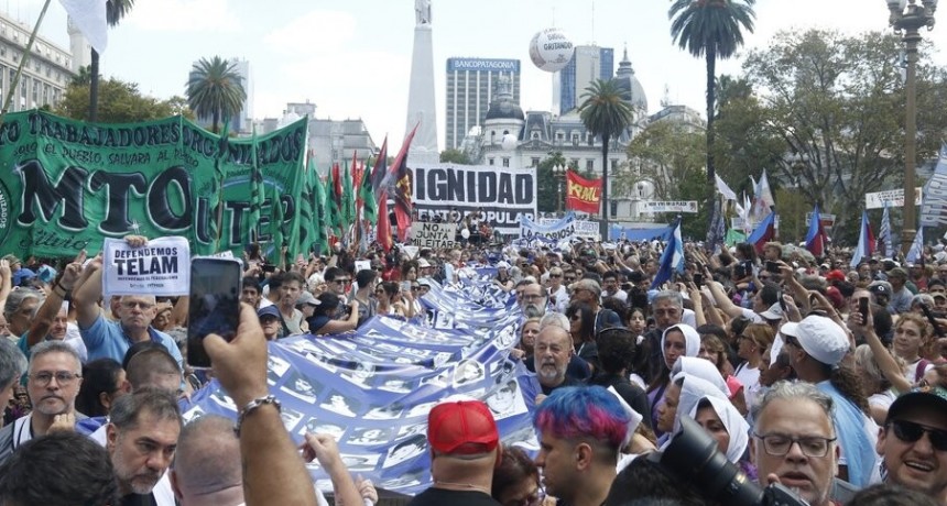 RADIOKTUBRE INFO…. GANAR LA CALLE ..COMO SE MENTIENE LA DERECHA EN EL PODER   ….Por Simòn Suàrez