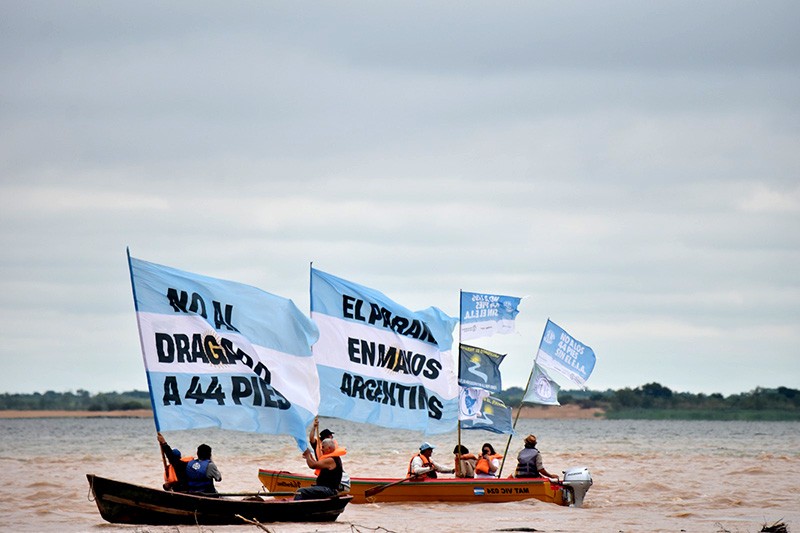 - RADIOKTUBRE INFO……..   Zarpó la travesía desde el Cerrito “Salvemos el Paraná y sus humedales” …… Por Simòn Suarez.