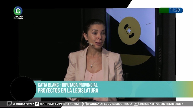 - RADIOKTUBRE INFO……..  Katia Blanc repasó la agenda legislativa: rutas, deuda provincial y situación de las pymes  …… Por Simòn Suarez.