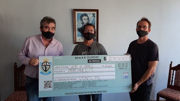 RADIOKTUBRE INFO ...MUNICIPALIDAD, PREMIO A CONTRIBUYENTES AL DÍA..Por Simón Suárez..ver mas