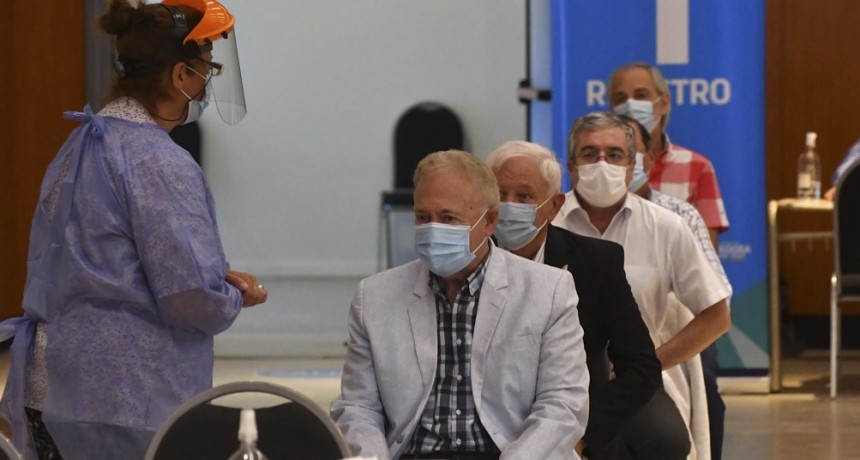 RADIOKTUBRE INFO (Simón Suárez)..Murieron 272 personas y 13.667 fueron diagnosticadas con coronavirus en el país