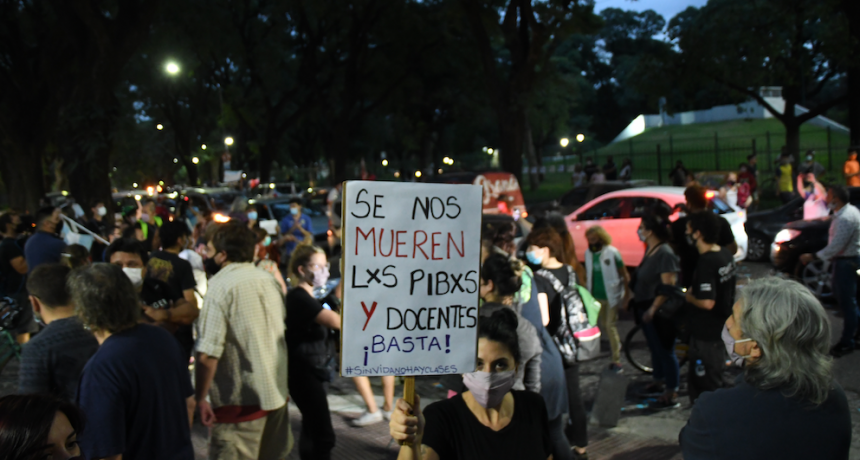 RADIOKTUBRE INFO..- Masivo 