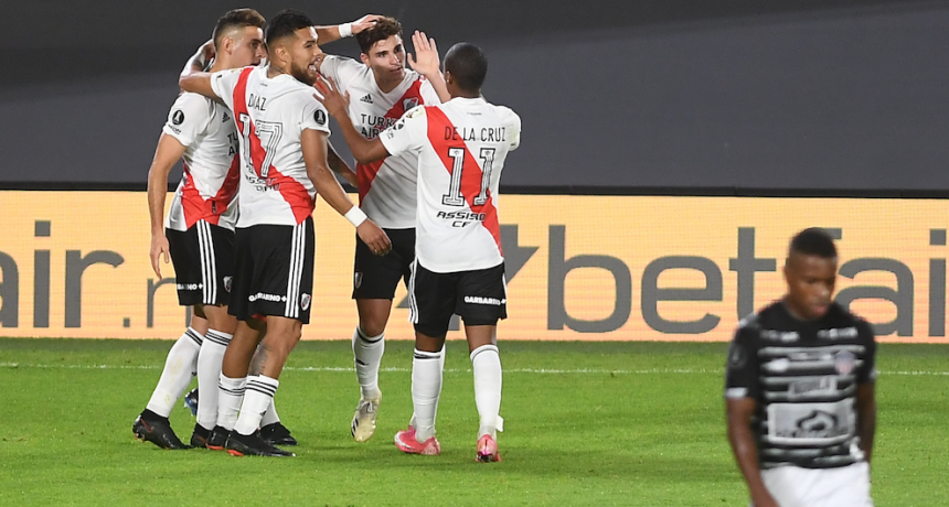 RADIOKTUBRE INFO… -River se impuso ante Junior de Barranquilla en el Monumental-Por Simón Suárez-Ver mas…